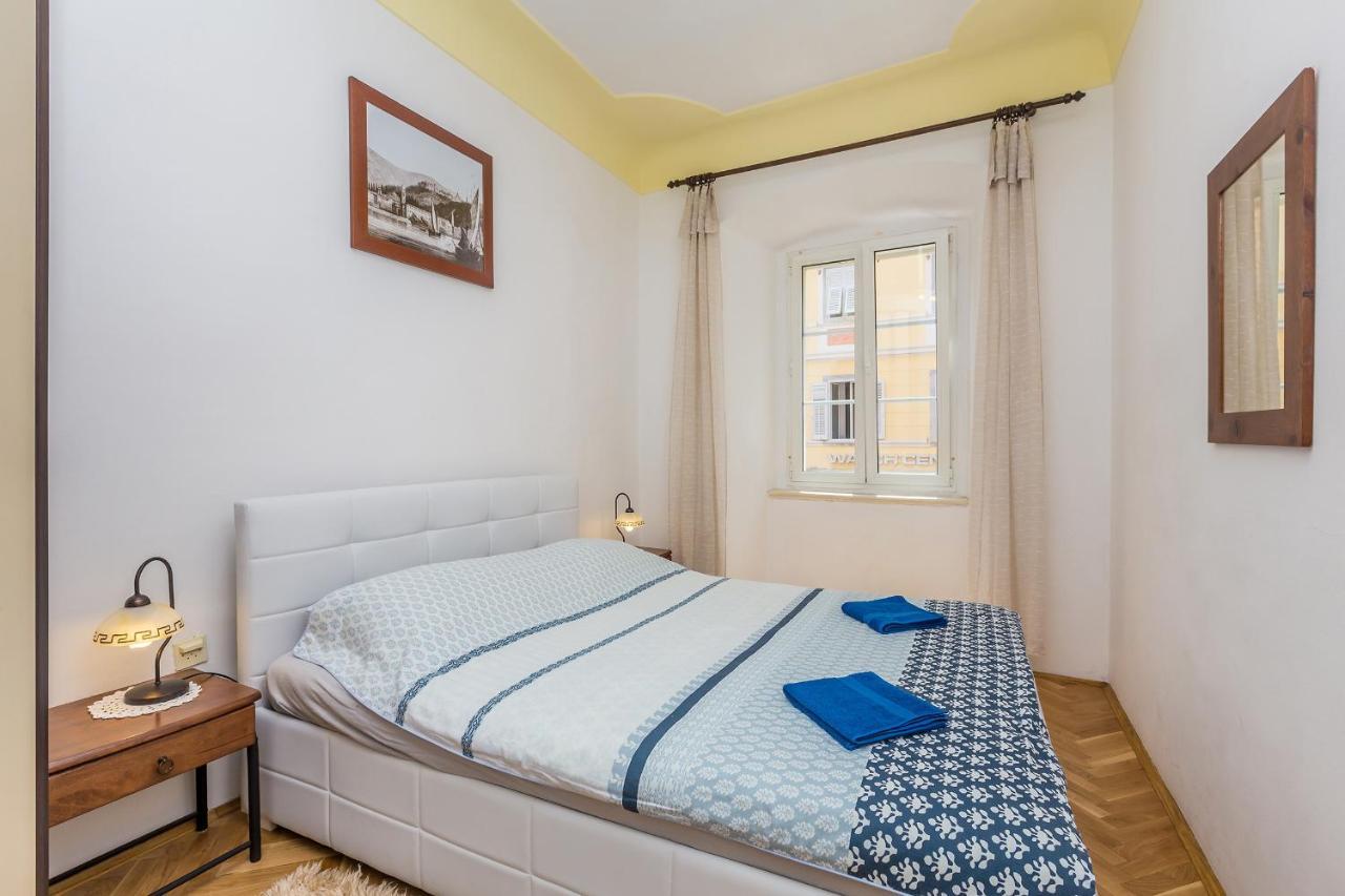 Apartment Juna Рийека Екстериор снимка