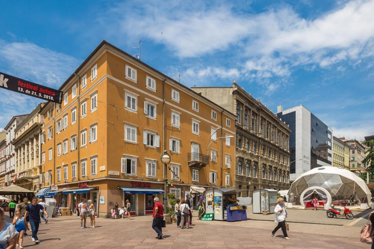 Apartment Juna Рийека Екстериор снимка